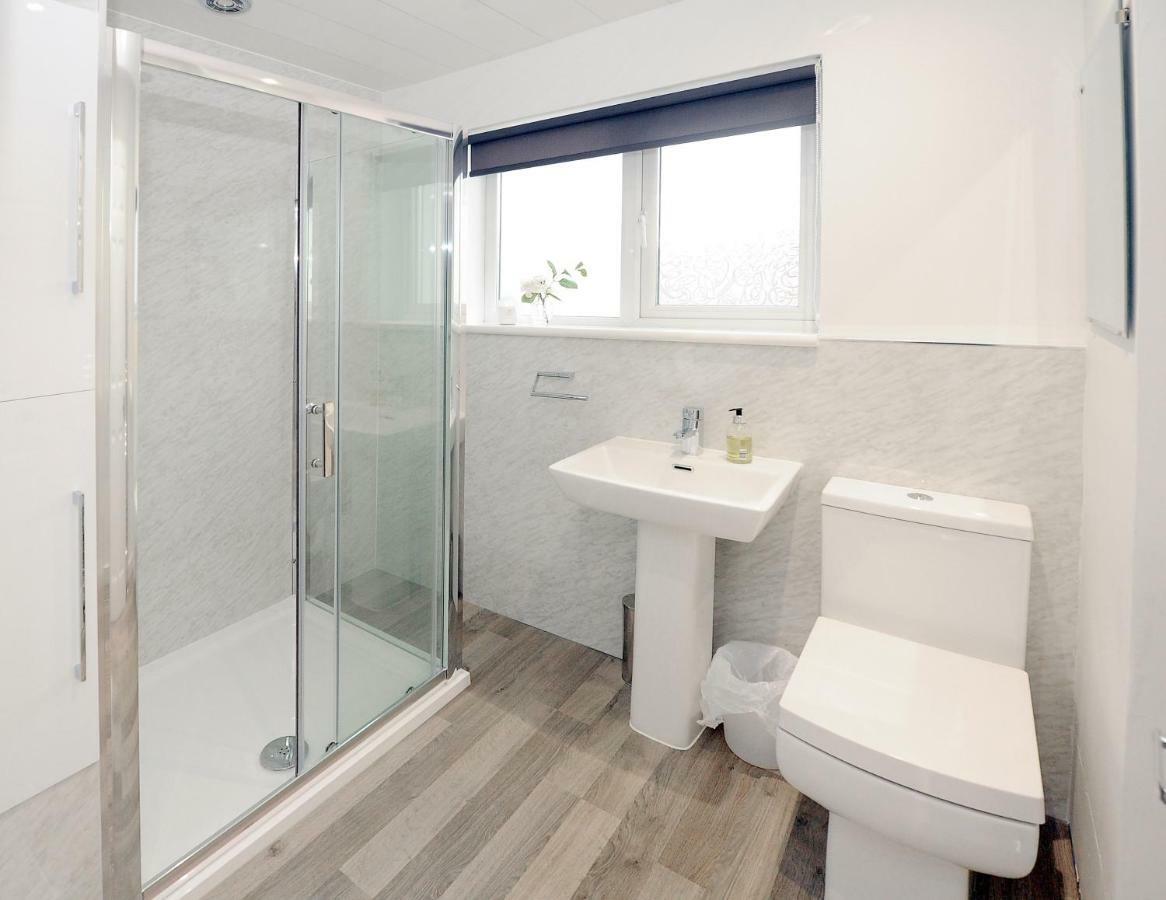 Three Bedroom Spacious House Stirling Luaran gambar